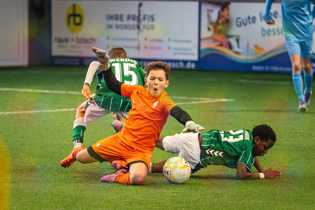 blr.pics-324 | Professionelle Fußball- und Sportfotografie. Spielbilder online ansehen und kaufen – Einzelbilder oder komplette Galerien in hoher Qualität. - Realisiert mit Pictrs.com