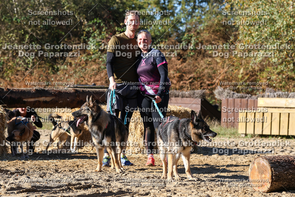 Dog Paparazzi - Strongdog 10-25-2375 | Dog Paparazzi Jeanette Grottendiek Fotografie & Videografie - Realisiert mit Pictrs.com