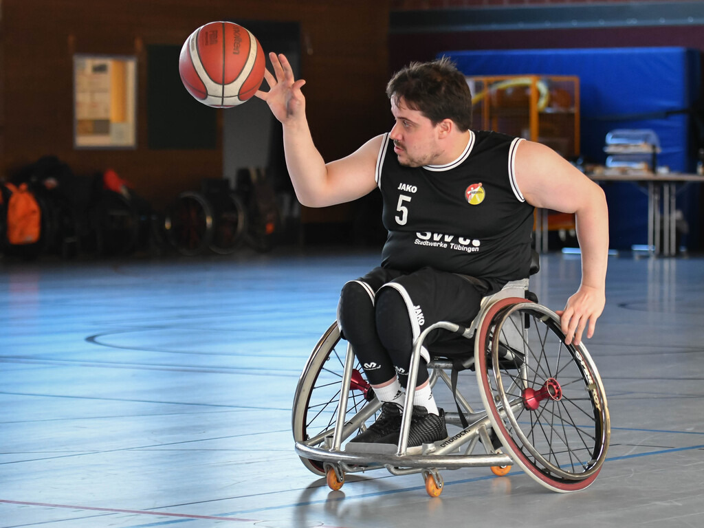 2025-02-15-0141 | Ralph Kunze - Realisiert mit Pictrs.com