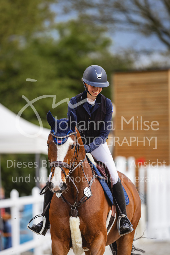 240424_Lemwerder_Stil-M-119 | Deine schönsten Turniermomente als professionelle Fotos! Entdecke hochwertige Pferdesport-Fotografie im Online-Shop. Jetzt Fotos finden & bestellen!