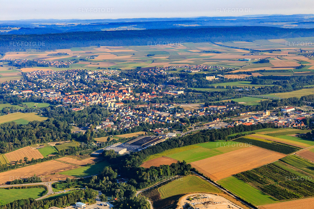 Luftbild: Stadtansicht aus Süden in Riedlingen im Bundesland Baden-Württemberg in Deutschland. Foto: IMG_094117.jpg vom 27.08.2016 durch Werner Riehm/FLY-FOTO.de