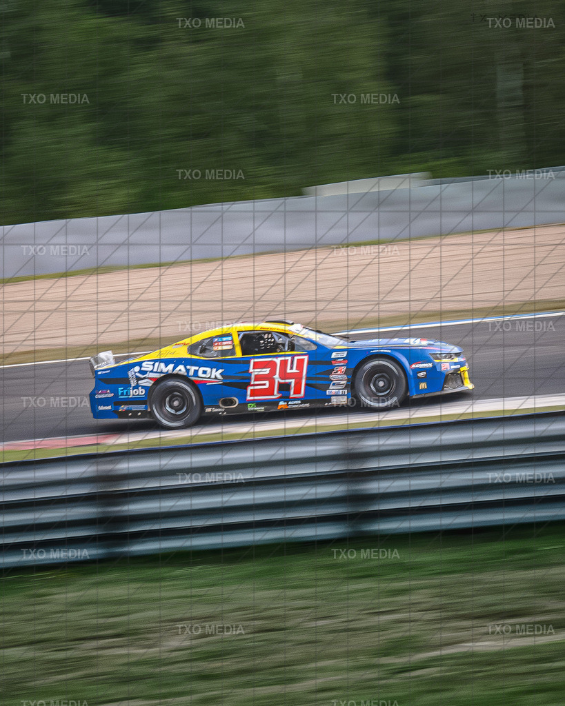 _DSC4909-Enhanced-NR | Exklusive Motorsport-Fotografie aus Leipzig von TXO Media – für Rennfahrer, Teams & Sponsoren. Sausemuth liefert starke Bilder, die Emotion zeigen. Jetzt buchen & glänzen! - Realisiert mit Pictrs.com