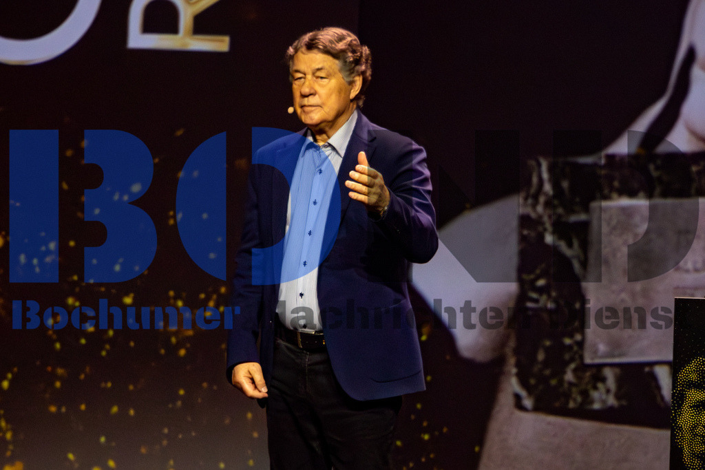 SES_HOFDFM20251006-124 | bond - Realisiert mit Pictrs.com