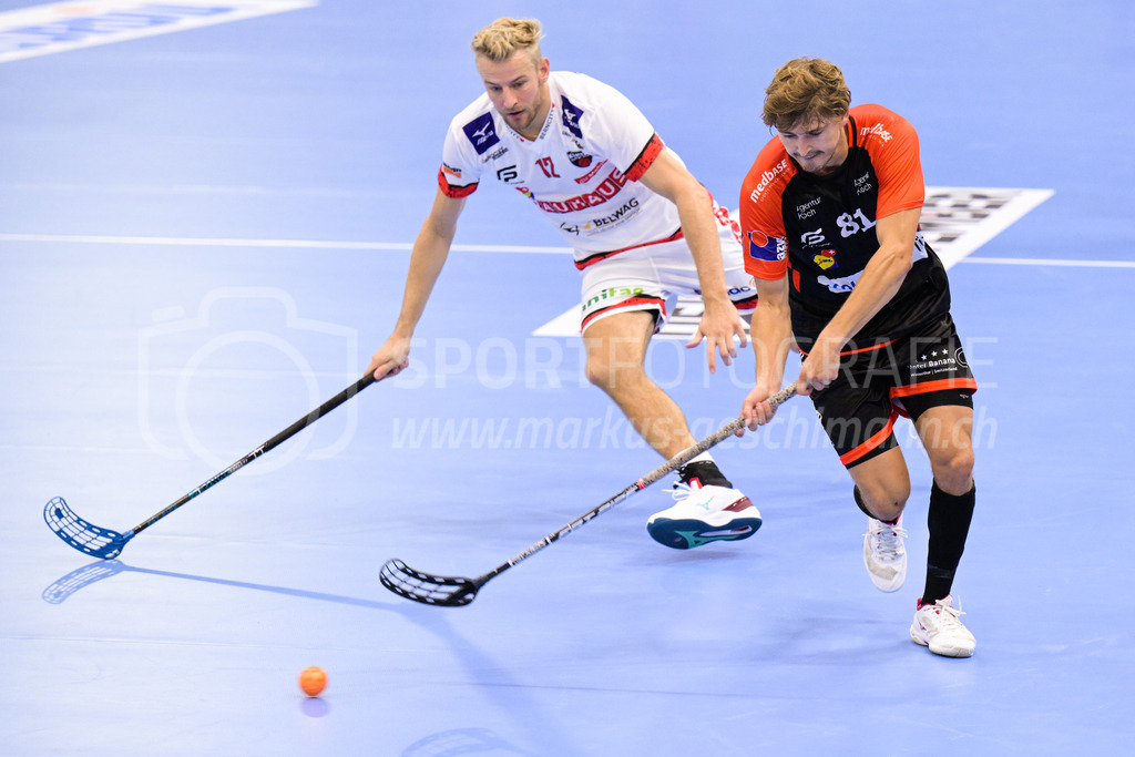 HC Rychenberg vs. Floorball Köniz - 28. August 2022 | HC Rychenberg vs. Floorball Köniz
AXA Arena, Winterthur
Tim Aeschimann (#81 HC Rychenberg)
Bild: Sportfotografie Markus Aeschimann | www.markus-aeschimann.ch - Realisiert mit Pictrs.com