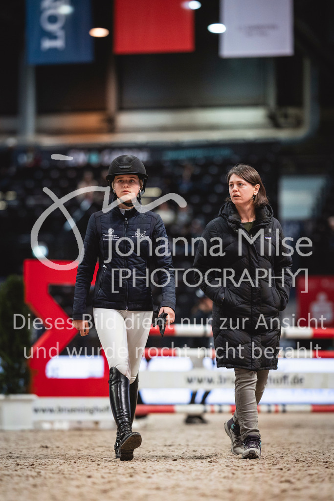 240119_Leipzig_PonyTrophy-535 | Deine schönsten Turniermomente als professionelle Fotos! Entdecke hochwertige Pferdesport-Fotografie im Online-Shop. Jetzt Fotos finden & bestellen!
