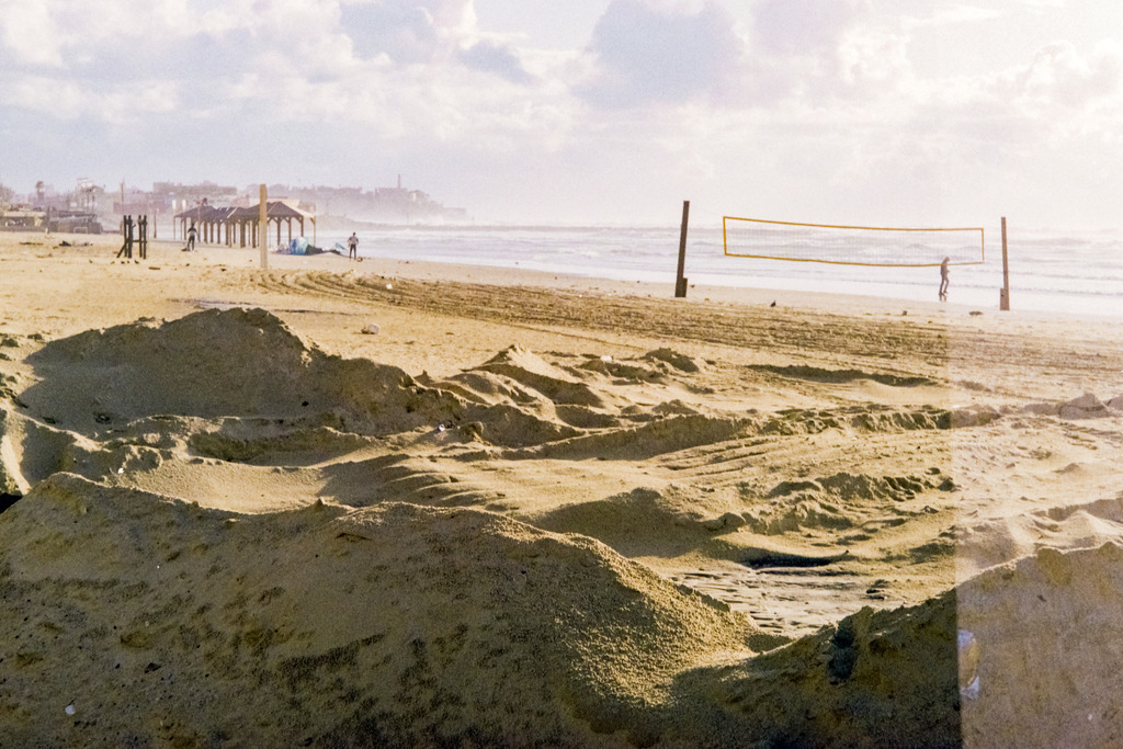 Tel Aviv, Israel | Online Shop für Christen: Christliche Poster XXL, Plakate, Wandbilder als Leinwand & christliche Postkarten, Kalender, Sticker & Lizenzen zum Download. Die Kunstwerke im christliche Geschenke Shop zeigen die Jahreslosung 2025, Gott, Jesus & mehr.