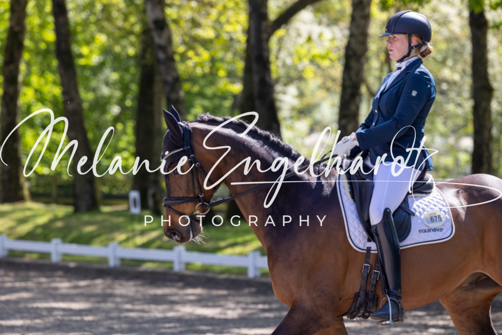 7I8A3003 | melanie-engelhardt-photography - Realisiert mit Pictrs.com
