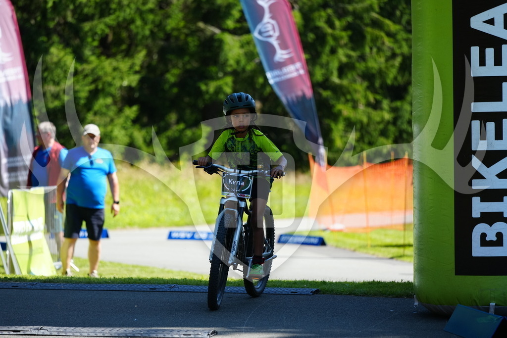 FC101411 | Fotogalerie der Treibjagd im Dunkelwald - Dein MTB Etappenrennen im Erzgebirge - Realisiert mit Pictrs.com