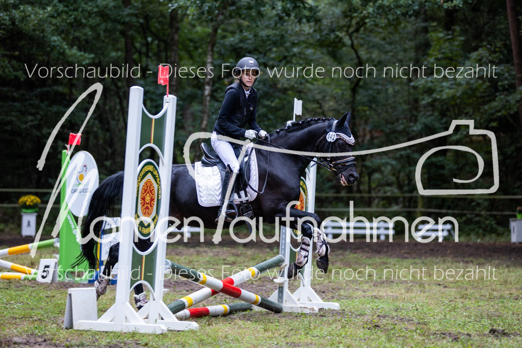 HB-JaD-022 | MomenTaufnahmen Pferdesportfotos