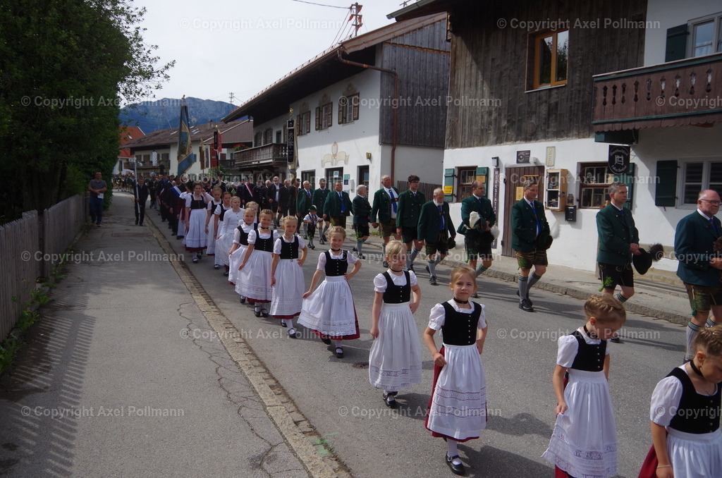 IMGP5101 | fotografiert von Axel PollmannLeonhardi Wallfahrt Benediktbeuern und Murnau, Fronleichnam, Fasching, Landschaft im Loisachtal und Benediktbeuern  - Realisiert mit Pictrs.com
