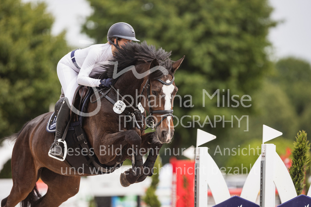 250531_MayDays_M2-SpringenmstAnf-821 | Deine schönsten Turniermomente als professionelle Fotos! Entdecke hochwertige Pferdesport-Fotografie im Online-Shop. Jetzt Fotos finden & bestellen!