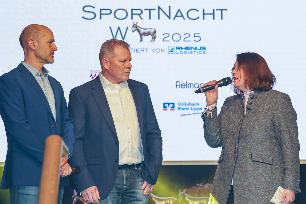 top-top.de250214-146 | Die 3. Weseler SportNacht, die große Sportgala mit Ehrungen der Weseler Sportler des Jahres 2024 findet am Freitag, den 14.02.2025 im Festzelt an der Rheinpromenade statt.Foto: Erwin Pottgiesser
