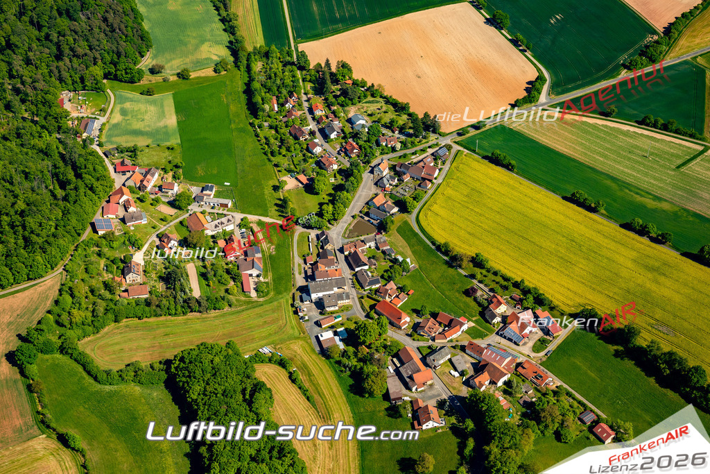 Luftaufnahme  Vorbach  Ebern Das Luftbild wurde 2025 vom UL-Flugzeug heraus erstellt ( keine Drohne ) - Hochauflösende Luftaufnahme -Nicht vergleichbar mit Google Maps oder Satelittenbilder- Die Geschenkidee !Mit Lizenz und Bildrechte bestellbar