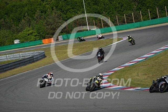 2024_05_04_PBK_28904 | Sportfotografie; SlowMotion; Video; Rennstrecke; Hafeneger; Speer; Racing; RSE; BMW; CBO; Trackday; Motorsportarena; Hockenheimring; Brno; Most; Barcelona; Valencia