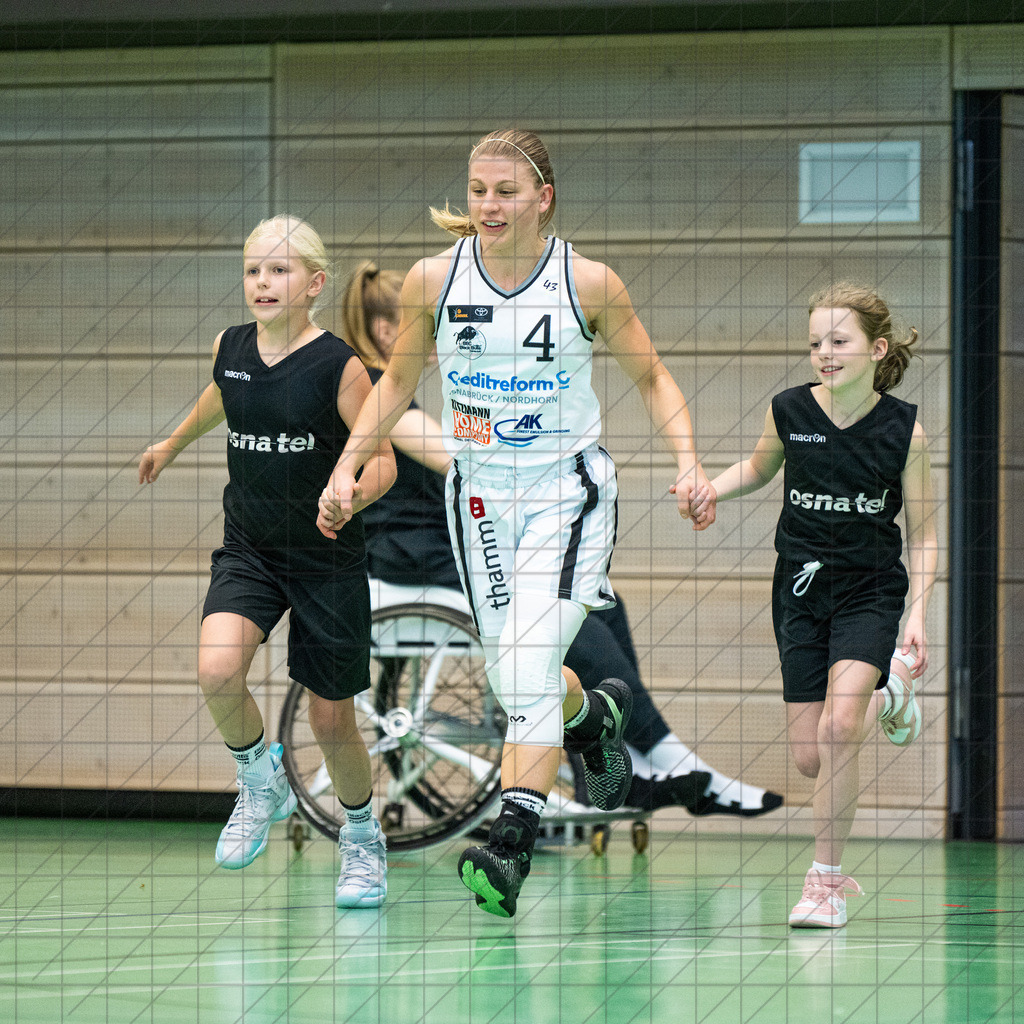 2. DBBL Nord 24/25 | 27.10.2024 | BBC OS vs. TSVE Bielefeld  | 2. DBBL Nord 24/25 | 27.10.2024 | BBC OS vs. TSVE Bielefeld - - - - - CREDIT, www.bullenfotos.de, Martin König, Hörner Weg 40, D-49078 Osnabrück, +4917663732967, Nutzung und Weitergabe nur zu den vereinbarten Zwecken. Presseanfragen an Urheber. Alle Rechte beim Urheber. - - - - - - Realisiert mit Pictrs.com