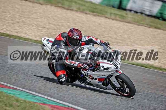 pubi0376 | Professionelle Fotos von Sportveranstaltungen, aber auch Hochzeiten und anderen Events. - Realisiert mit Pictrs.com