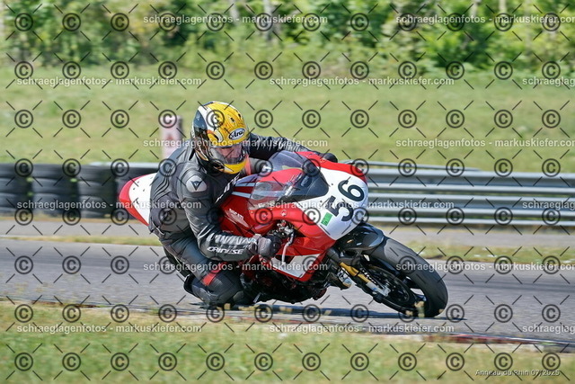25bt04-0566 | markuskiefer.com - Realisiert mit Pictrs.com