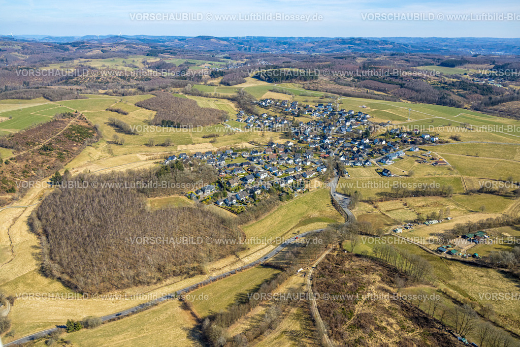 Wenden250306911Elben | Luftbild, Wohngebiet Ortsansicht Ortsteil Thieringhausen, umgeben von Wiesen und Feldern, Hügellandschaft mit Fernsicht, Thieringhausen, Olpe, Sauerland, Nordrhein-Westfalen, Deutschland