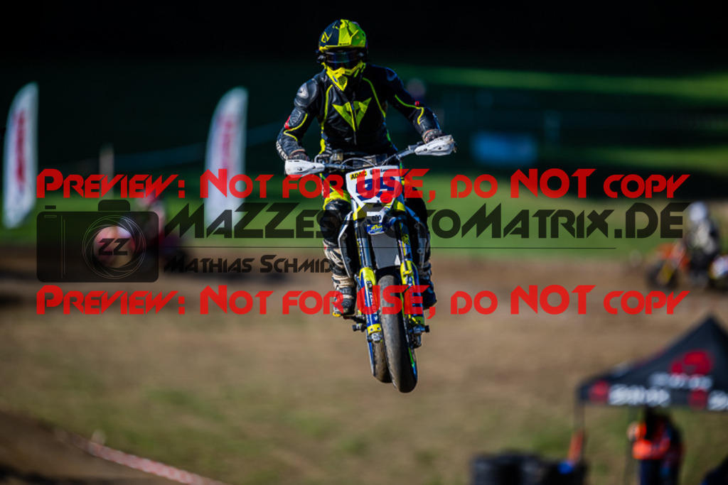 MaZZes_FotoMatrix_220903_9492 | S3