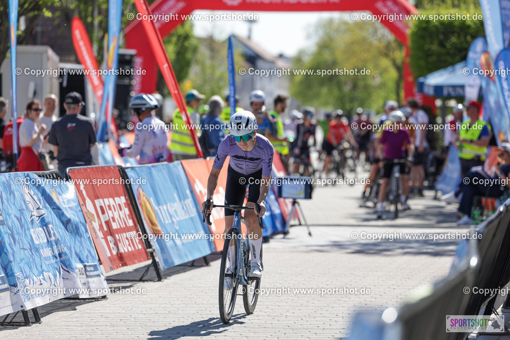 VJ__5202 | Neusiedlersee Radmarathon 2026@sportshot_your_pictrs #yourpictures#roadtowm2029 #nrm #neusiedlerseeradmarathon #neusiedlersee #neusiedlerseetourismus #burgenland #mörbisch #nrm26 #burgenlandtourismus #voglundco #poweredbyburgenlandtourismus #radsport #rad #marathon #ucigranfondo #visitburgenland #ucigranfondoworldseries