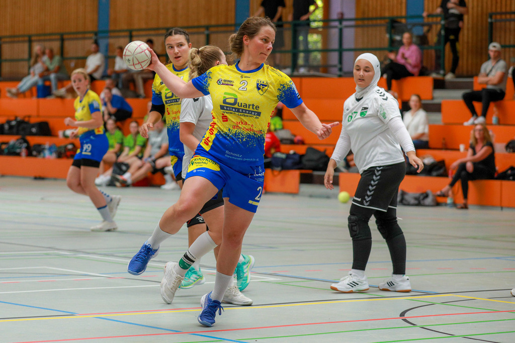 Neukirchen-Rheinhausen310825_015 | Bildergalerie von Sport-Ereignissen aber auch von weiteren spannenden Dingen - nicht nur vom Niederrhein. In Anlehnung an den bekannten Spruch von Hanns Dieter Hüsch heißt das Motto: "Niederrhein ist überall".  - Realisiert mit Pictrs.com