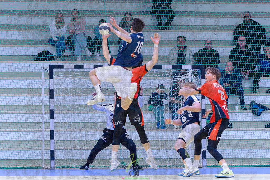 Jugendbundesliga A-Jugend; HSG Dutenhofen/Münchh. - HSG Rodgau Nieder-Roden | Jugendbundesliga A-Jugend; HSG Dutenhofen/Münchh. - HSG Rodgau Nieder-Roden am 07.12.2024 in Dutenhofen (Sporthalle Dutenhofen) Photo © 2024 - Jörg Heinrich - Realisiert mit Pictrs.com