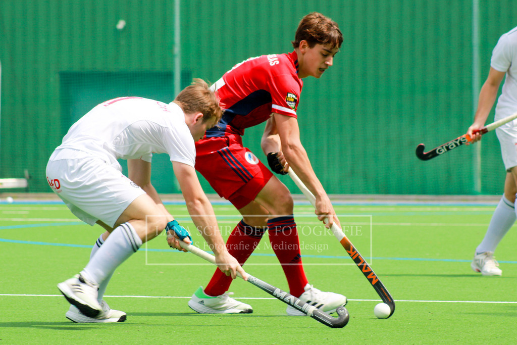 BUNDESLIGA HERREN VF3 MHC-CHTC 21.05.2023-110 | lanaschraderfotografie - Realisiert mit Pictrs.com