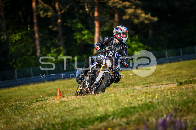 0316-260508DCB-018_316 | Deine Full-Service-Agentur für ✔️Videoproduktionen und ✔️Motorsportfotografie Jetzt Angebot anfragen!