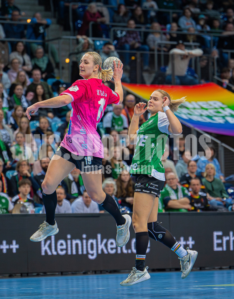 Handball I Frauen I Saison 2025-2026 I 1. HBF I 15. Spieltag I VFL Oldenburg - SV Union Halle-Neustadt 0104 | Lea Gruber (19, SV Union Halle-Neustadt) - Realisiert mit Pictrs.com