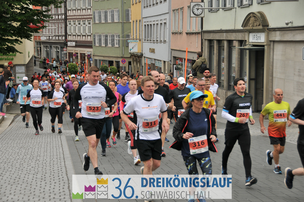 VR Bank Hauptlauf 10km | 3königslauf 2022 VR Bank Hauptlauf - Realisiert mit Pictrs.com
