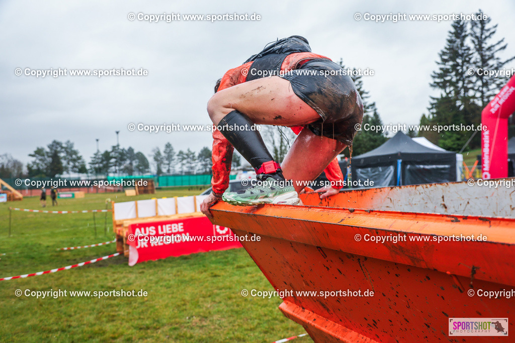 LUR_2299 | Rund um das Thema Sport-Event-Fotografie & individuelle Teilnehmerfotos. Jeder Teilnehmer wird fotografiert.