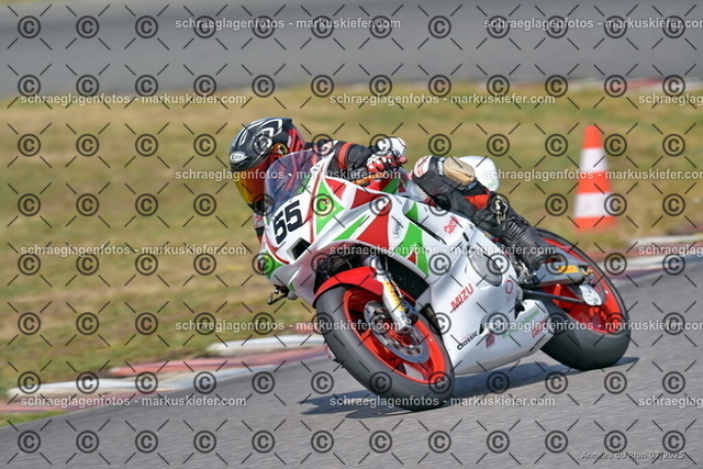 25bt04-1743 | markuskiefer.com - Realisiert mit Pictrs.com