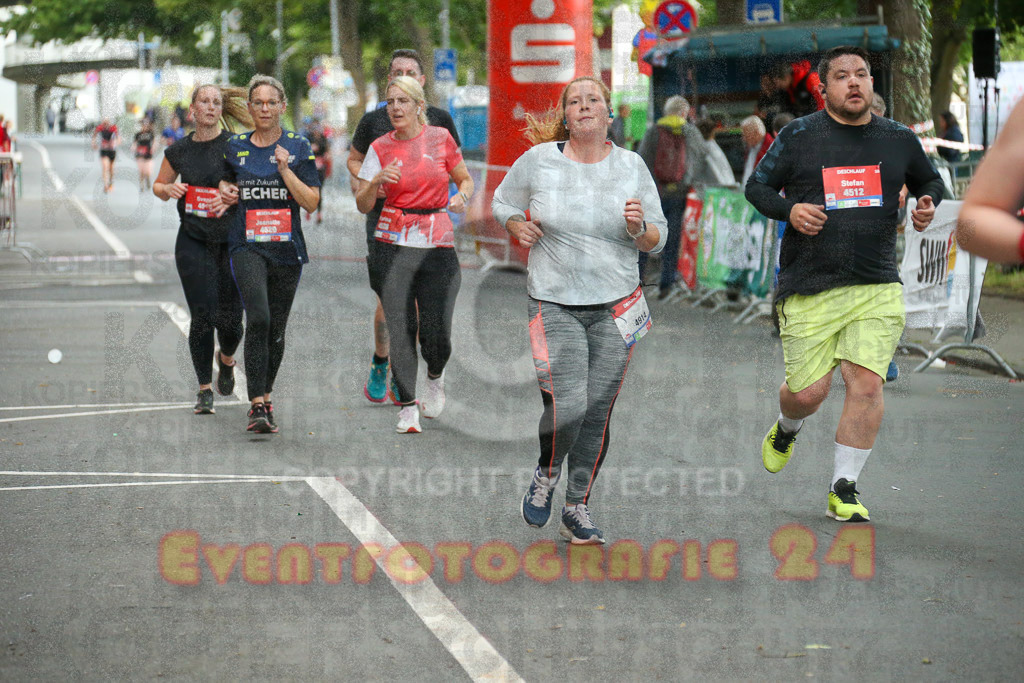 240614_1935_EX1_5696 | Sportfotografie im Rhein-Sieg Kreis, Köln, Bonn, NRW, Rheinland Pfalz, Hessen, etc. Unser Tätigkeitsfeld umfasst den Laufsport vom Volkslauf über den Marathon, Duathlon, Triathon bis zum Ultralauf wie Kölnpfad Ultra oder Schindertrail.