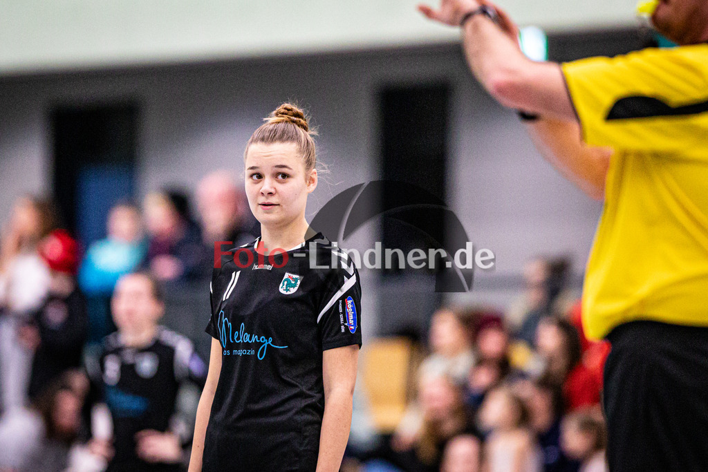 BSC Oberhausen gegen TSV Murnau | Bezirksoberliga Handball Frauen 2024/25, BSC Oberhausen gegen TSV Murnau, 20250118,Hanna HIESINGER (TSV Murnau) Portrait, Freisteller,2025-01-18 in Weilheim (Jahnhalle)Hanna HIESINGER (TSV Murnau)Copyright: WolfgangxLindner foto-lindner.de