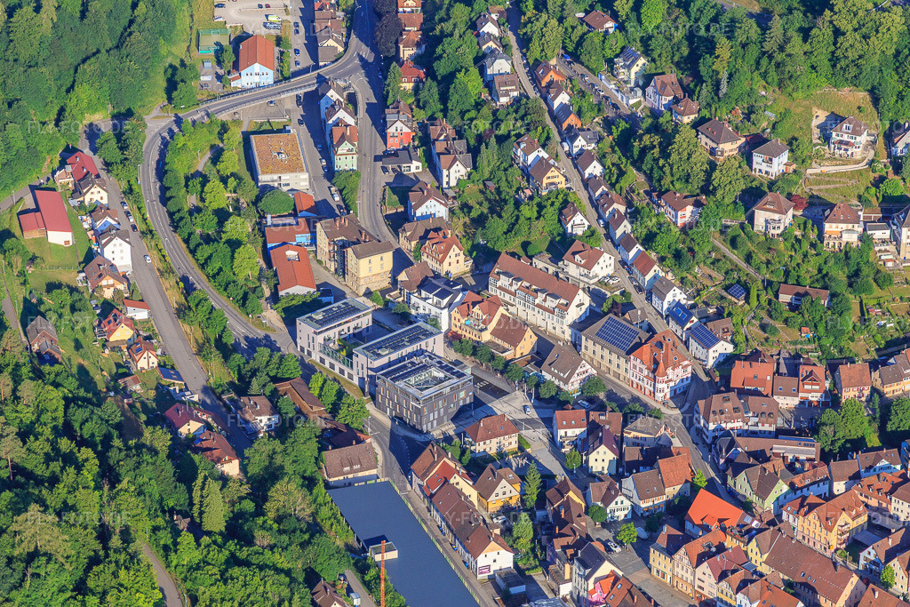Luftbild: implaneum – Klinik für zahnärztliche Implantologie Dr. (R) Hopf + Kollegen in Oberndorf am Neckar im Bundesland Baden-Württemberg in Deutschland. Foto: IMG_148928.jpg vom 28.06.2025 durch Werner Riehm/FLY-FOTO.deWWW.IMPLANEUM.CLINIC