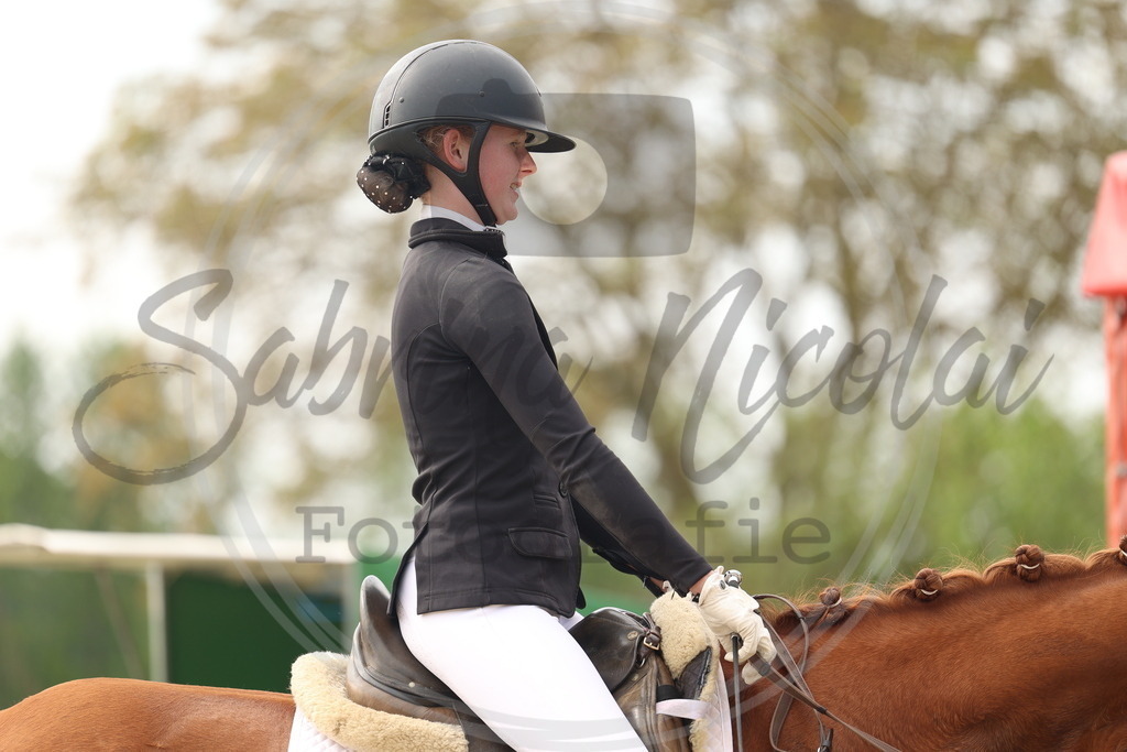 994A6292 | sabrinanicolaifotografie - Realisiert mit Pictrs.com