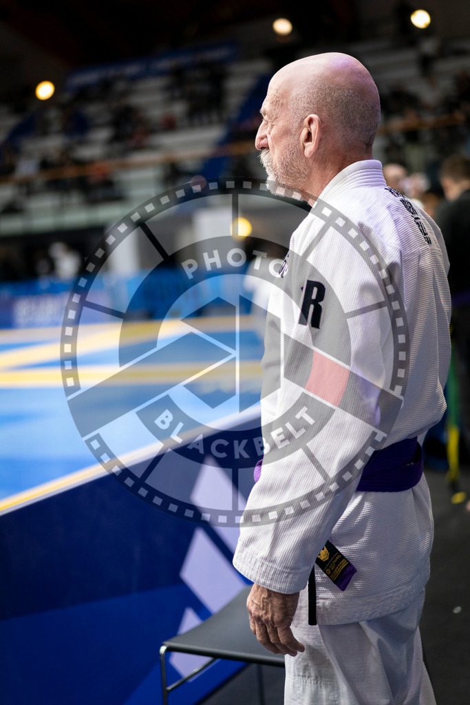 20240125PBB02435 | Fighters compete during the sixth day of the Brazilian Jiu-jitsu European Championship of the IBJJF in Paris, France, on January 25, 2024.