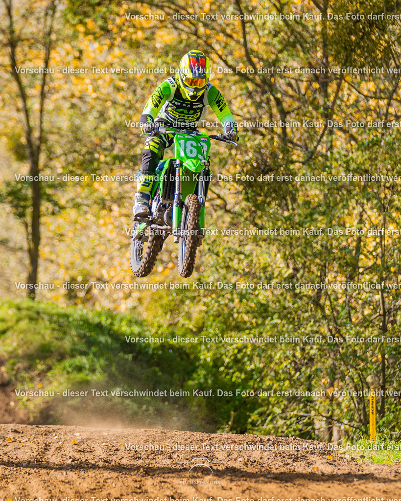 10_25_MCBernauerSchleife-6260 | Sportfotografin aus Berlin-Brandenburg mit Fokus auf Motocross. Ich halte deine sportliche Leistung und echte Emotionen auf und neben der Strecke professionell fest. Entdecke die Fotos von deinem Rennen und bestelle sie direkt hier im Shop.