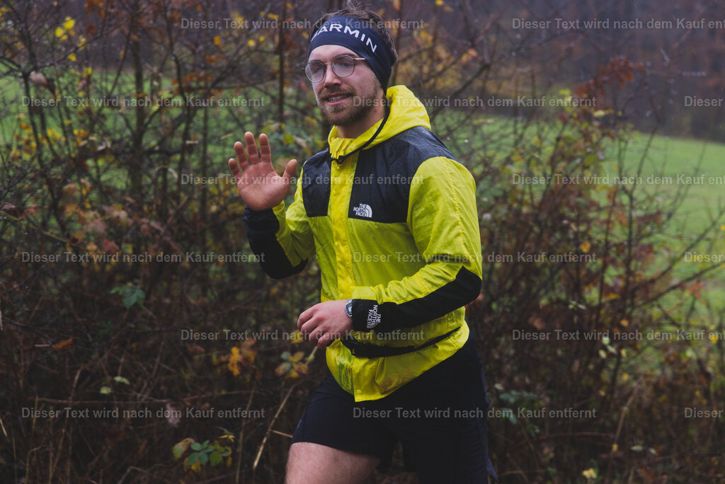 cineathletes-huegelland-2025-11-09-10-18-52 | Sportfotografie rund um Obstacle Course Racing und Trail Run - Realisiert mit Pictrs.com