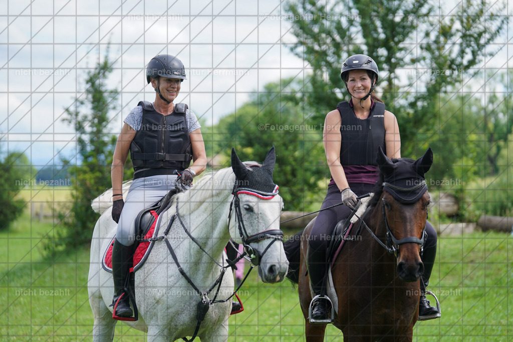 20240622-FAH07632 | Turnierfotografen Bayern, Reitsportbilder aus dem Geländekurs mit Felix Etzel auf dem Gut Waitzacker 2024
