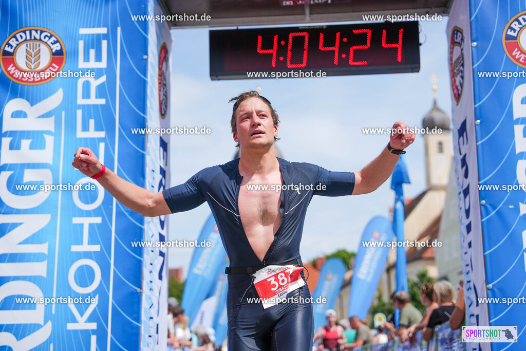 DSC04825 | Stadttriathlon Erding 2025. #yourpictrs #sportshot_your_pictrs @Sportshotphotography #stadttriathlonerding Copyright: www.sportshot.de