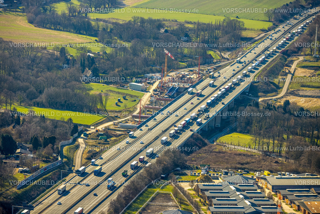Unna230213281 | Luftbild, Baustelle mit Ersatzneubau Liedbachtalbrücke der Autobahn A1 nahe dem Kreuz Dortmund/Unna, LKW Stau, Massen, Unna, Ruhrgebiet, Nordrhein-Westfalen, Deutschland