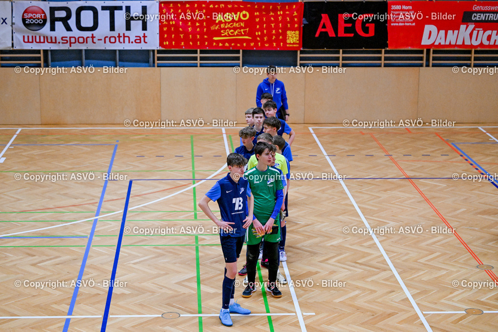 ASVÖ_ Fussballturnier SV Gallneukirchen_ 07.02.2025-2 | 07.02.2025, Gallneukirchen, AUT, ASVÖ, Fussball Nachwuchs Hallenturnier 2025, SV Gallneukirchen im Bild Teilnehmer U 15©Harald Dostal / fodo.media - Realisiert mit Pictrs.com