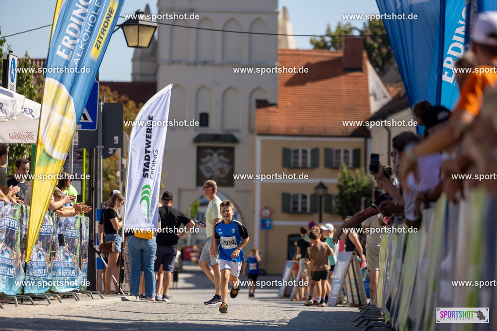 VJ__3233 | Stadtlauf Erding 2025 #stadtlauferding #erdingstadtlauf #stadtlauf_erding #laufmotivation #trisporterding #yourpictrs #sportshot_your_pictrs