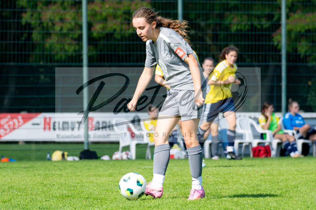 20260906_RULSVK_0820 | Fußball, Frauen:   beim Spiel der Kreisliga zwischen SG Rulle/Haste vs. SV Kettenkamp am 06.09.2026 im Stavermann-Sportpark in Rulle/Wallenhorst, Deutschland.(Foto von Nico Paetzel) - Realisiert mit Pictrs.com
