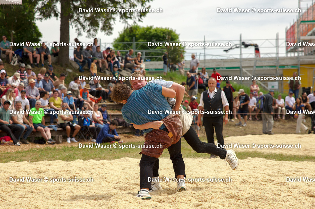 Wolf Raphael (2007) - Pellet Leon (2007) _  _ la F_TE CANT.NE de LA VUE-DES-ALPES (6) | Wolf Raphael (2007) - Pellet Leon (2007) *  à la FÊTE CANT.NE de LA VUE-DES-ALPES