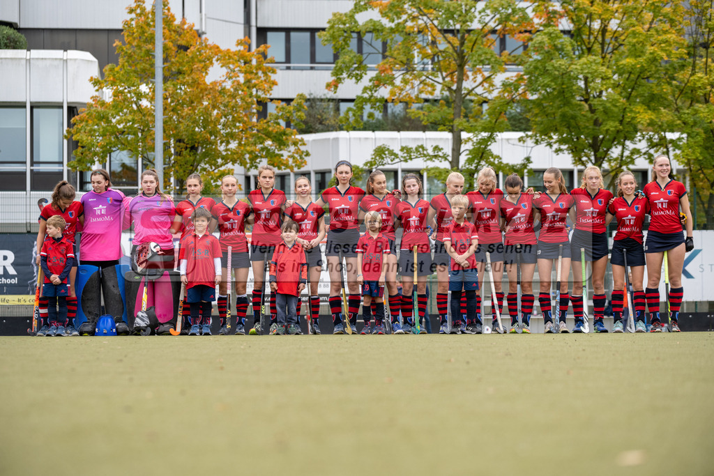 SFE_20231022_0013 | Deutsche Meisterschaft Weibliche U16 Finale Berliner HC - Harvestehuder THC am 22.10.2023 in Köln (Düsseldorfer Hockeyclub 1905 e.V.), Photo: Stephan Fehrmann 2023 (Sports-Gallery)