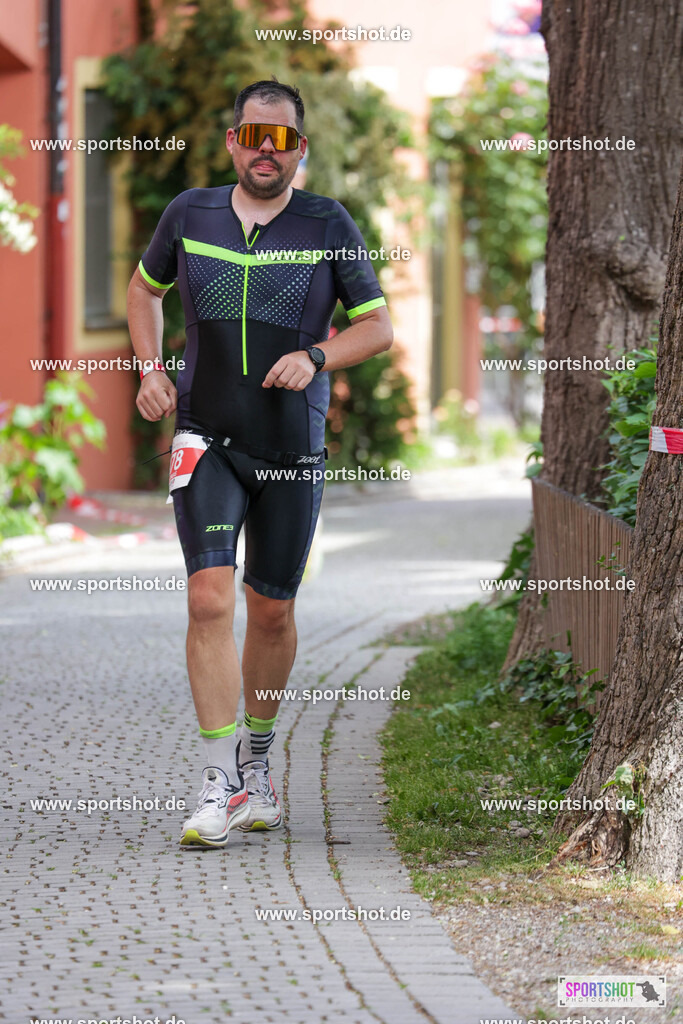 KSZ_8622 | Stadttriathlon Erding 2025. #yourpictrs #sportshot_your_pictrs @Sportshotphotography #stadttriathlonerding Copyright: www.sportshot.de