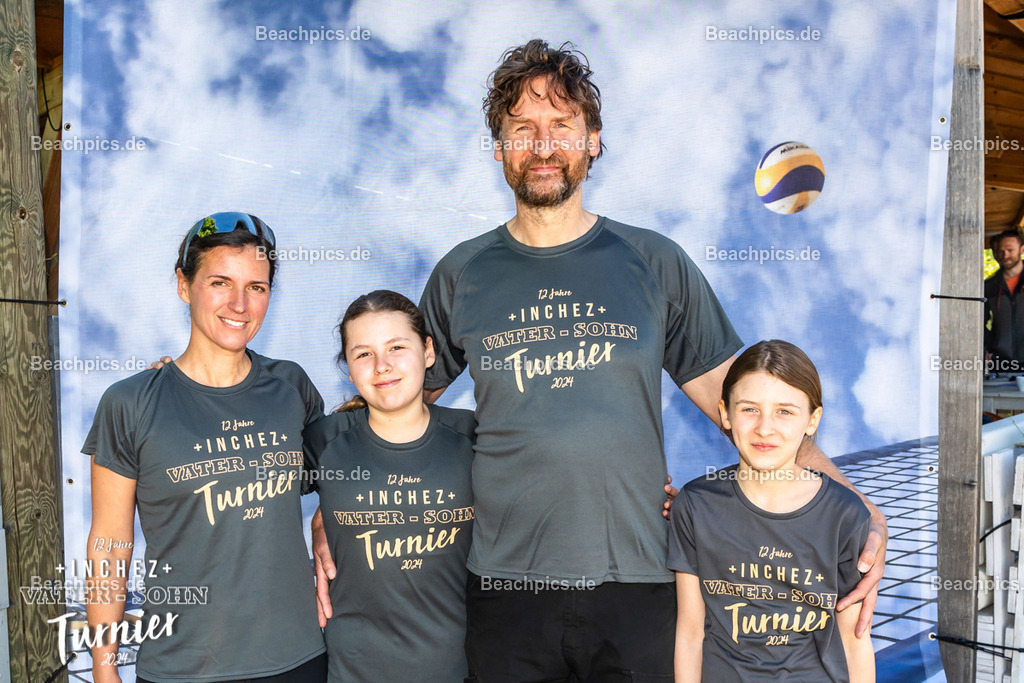 2024-00099908-Vater-Sohn-Turnier-2 | 09.05.2024; Berlin Foto: Gerold Rebsch - www.beachpics.de