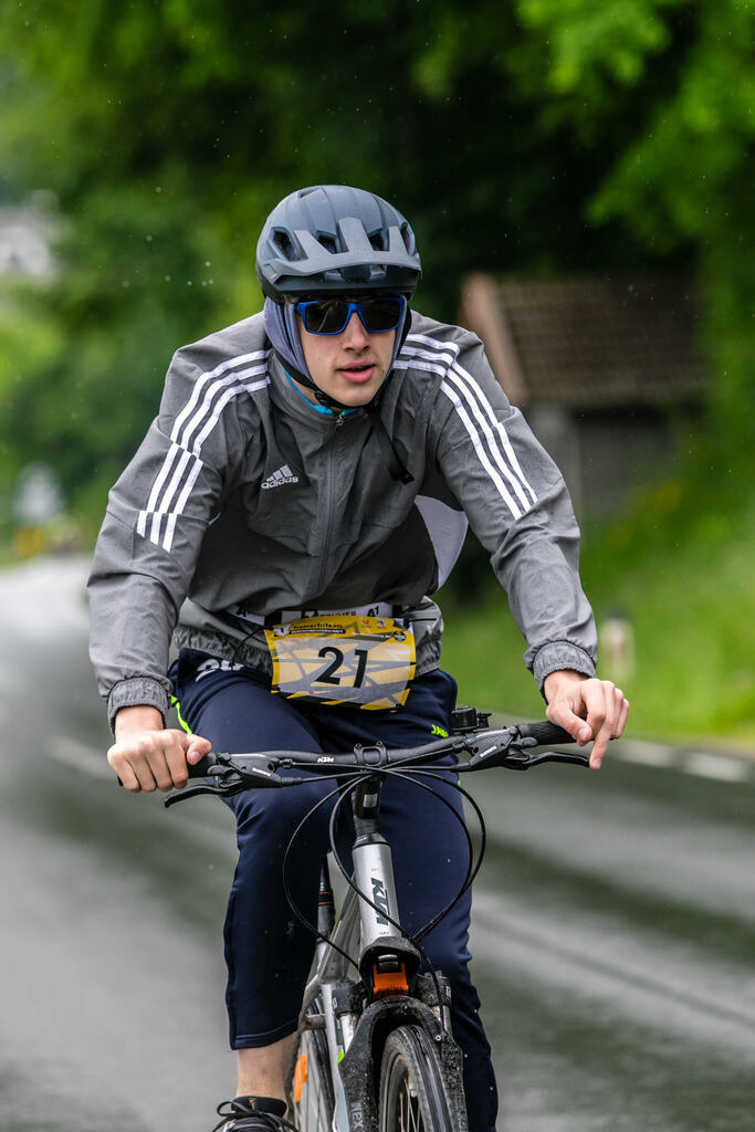 131_2025-05-25_Erwachsene | kc-photography - Realisiert mit Pictrs.com